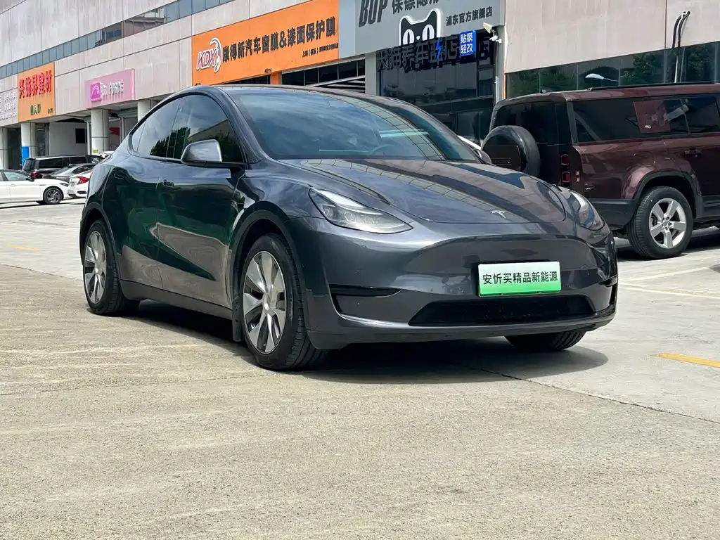 Tesla Model Y 2022 — фото 3