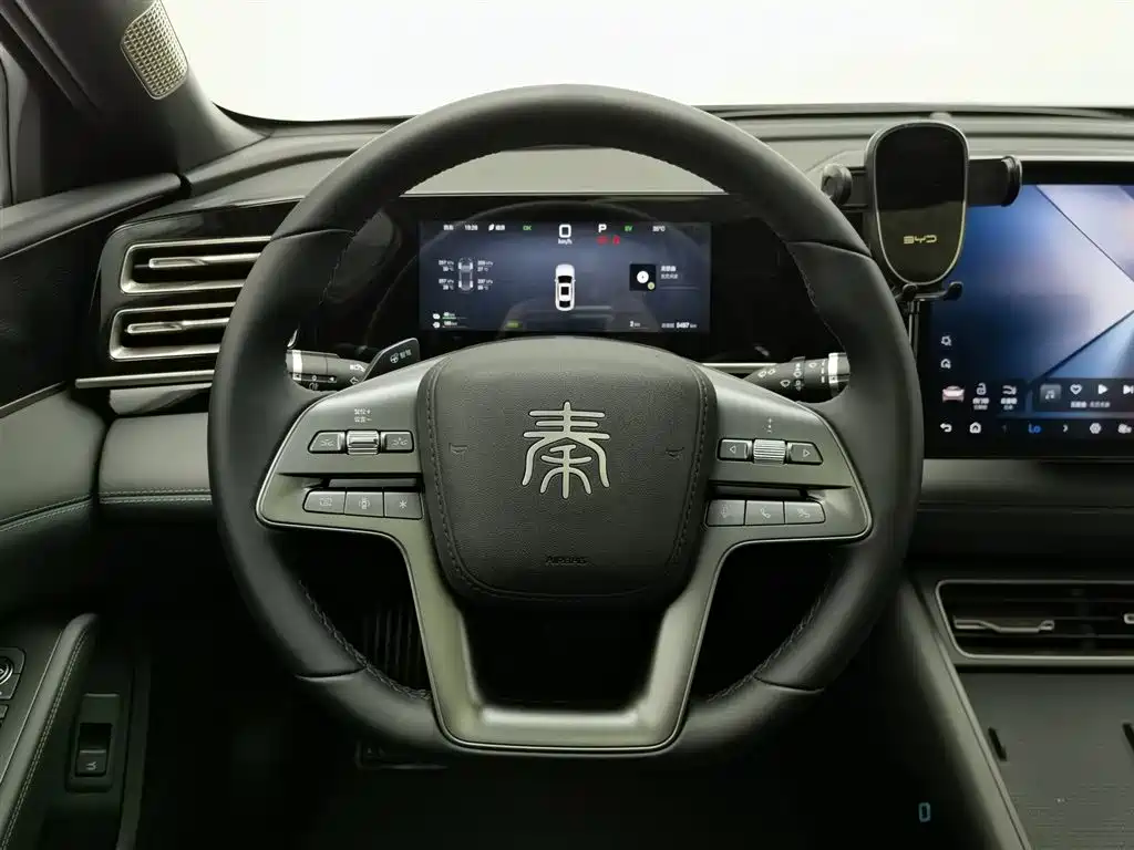 BYD Qin L 2025 — фото 11
