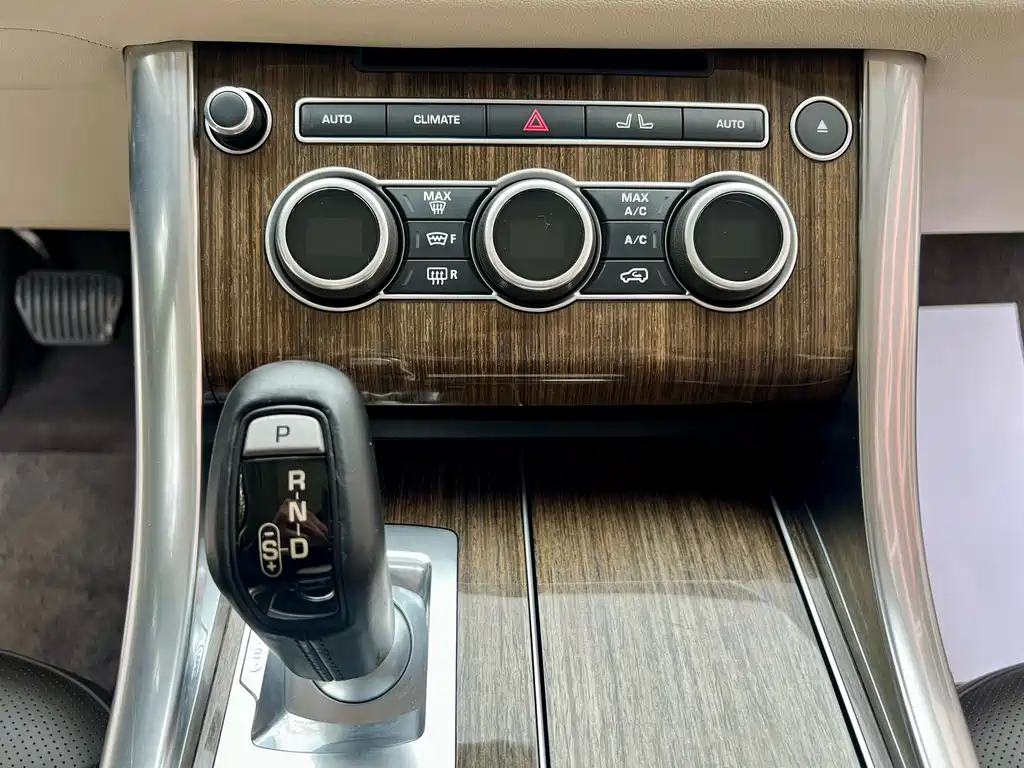 Land Rover Sport 2016 — фото 13
