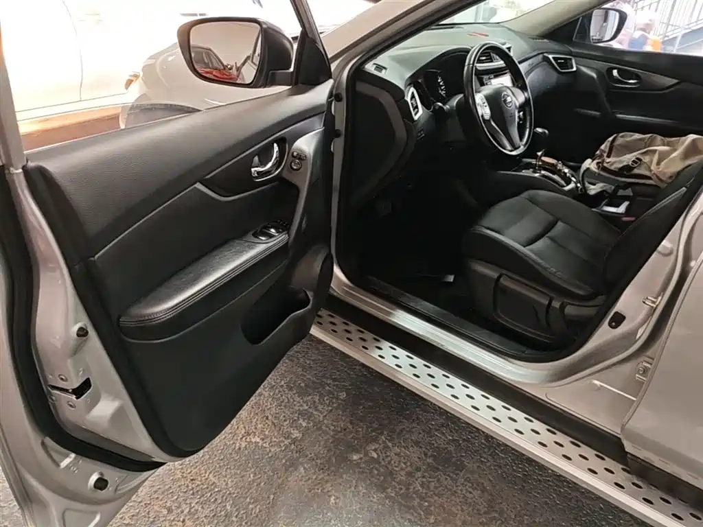 Nissan X-Trail 2015 — фото 12