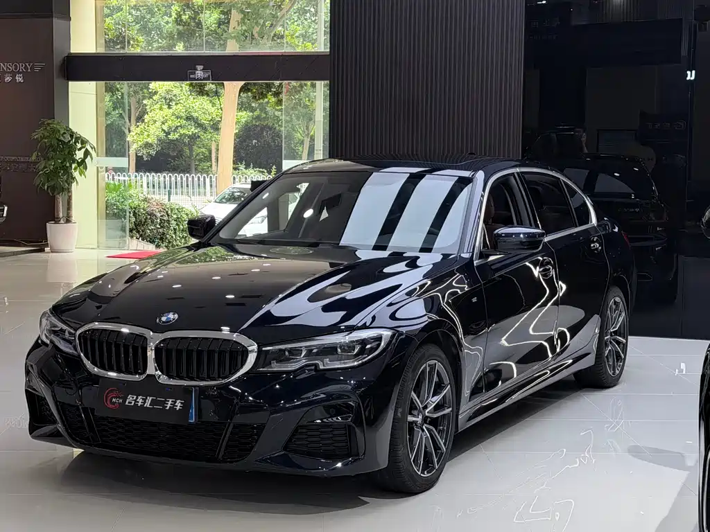 BMW 3 Series 2022