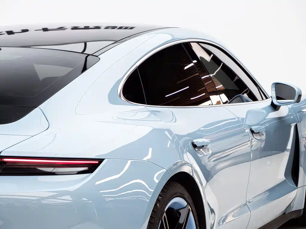 Porsche Taycan 2019 — фото 6