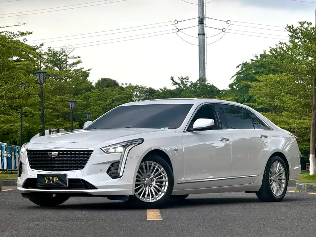 Cadillac CT6 2021