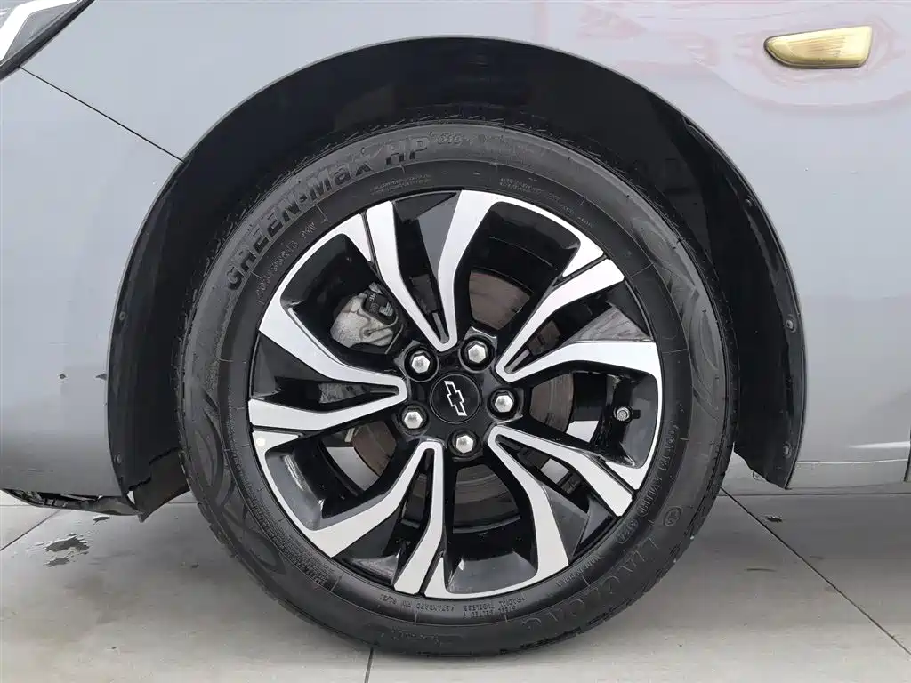 Chevrolet Monza 2019 — фото 17