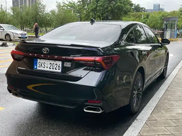 Toyota Avalon 2019