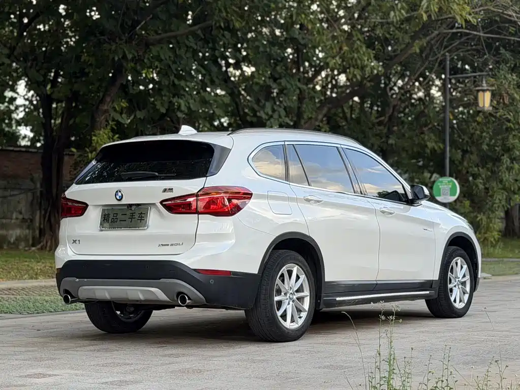 BMW X1 2018 — фото 16