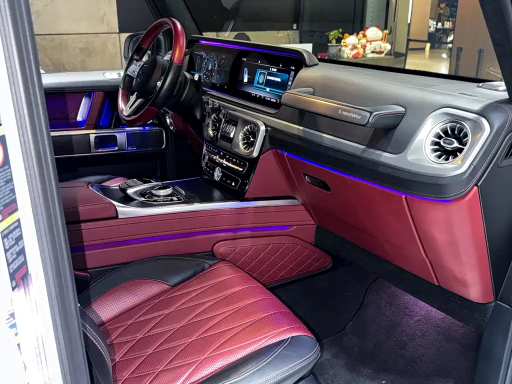 Mercedes-Benz G-Class 2023 — фото 22