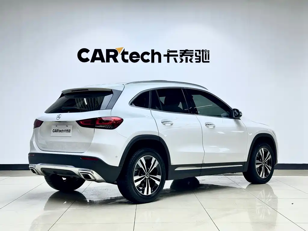 Mercedes-Benz GLA 2023 — фото 3