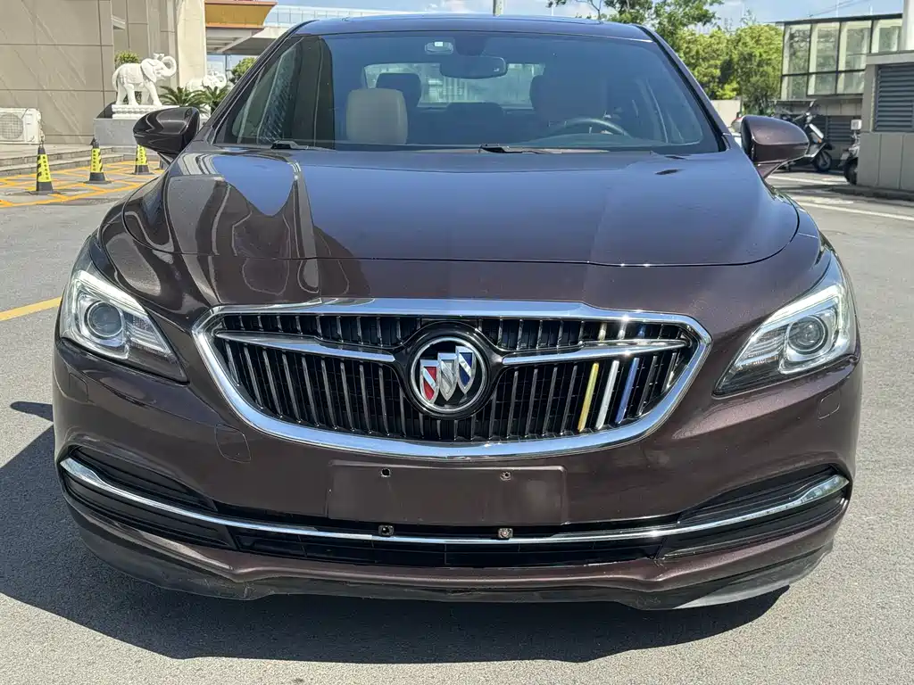Buick LaCrosse 2017 — фото 3