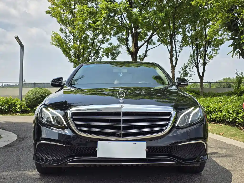 Mercedes-Benz E-Class 2020 — фото 2