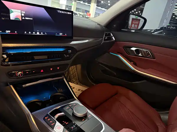 BMW 3 Series 2025