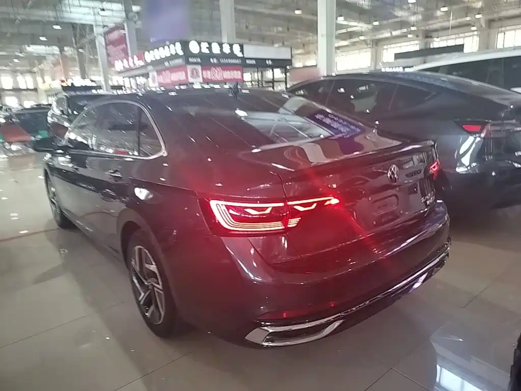 Volkswagen Sagitar 2024