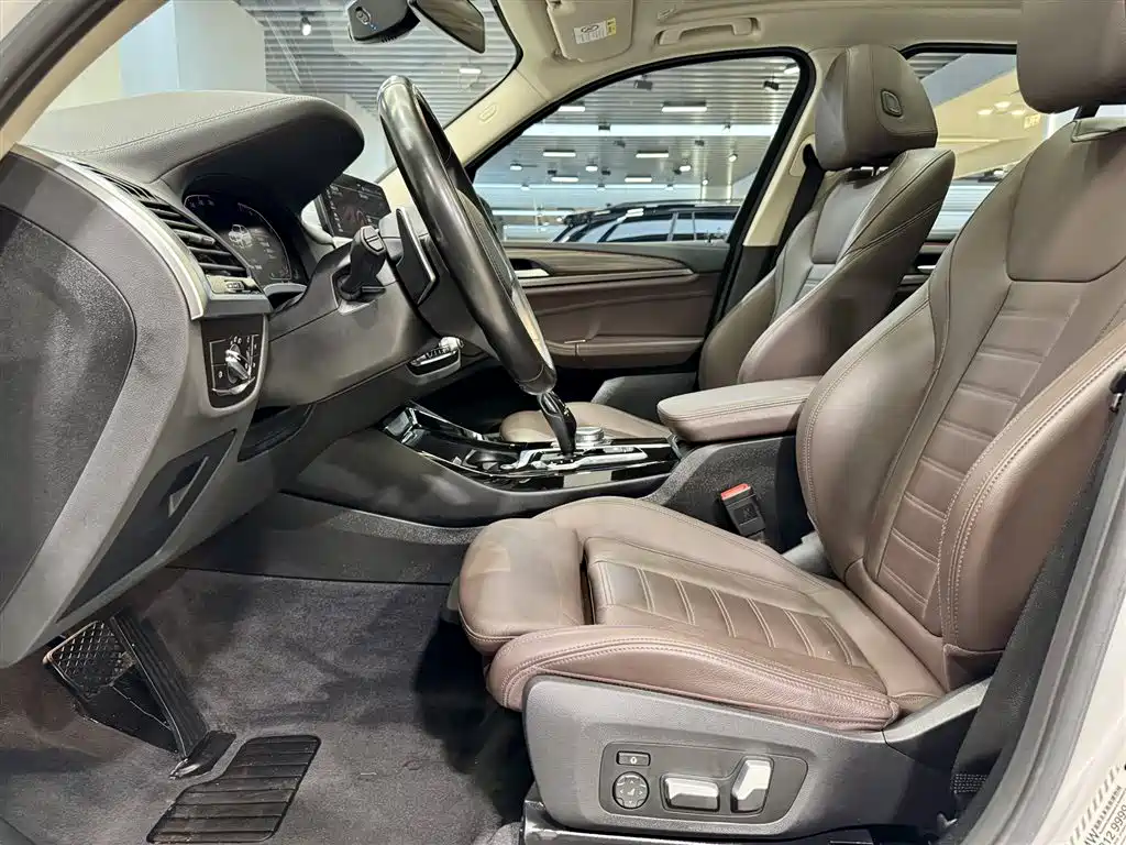 BMW X3 2021 — фото 17