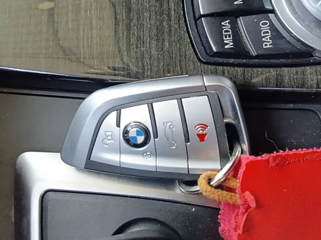 BMW 3 Series GT 2017 — фото 9