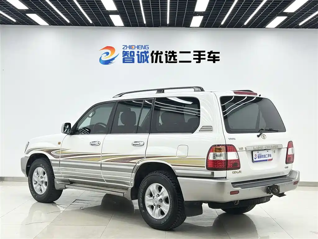 Toyota Land Cruiser 2006 — фото 23