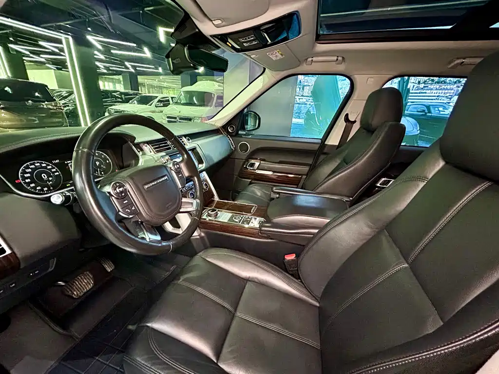 Land Rover Range Rover 2018 — фото 9