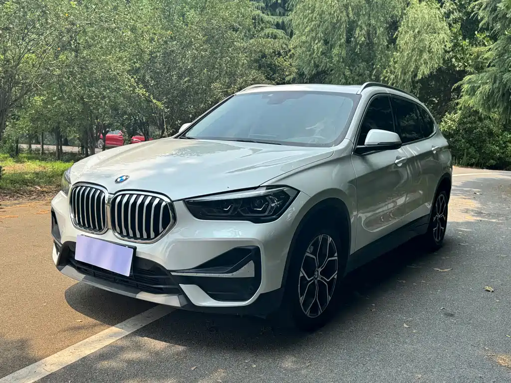 BMW X1 2023 — фото 3
