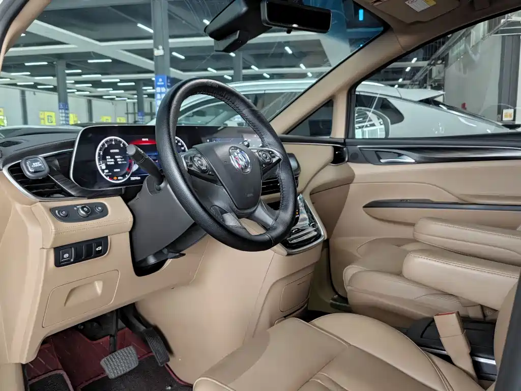 Buick GL8 2021