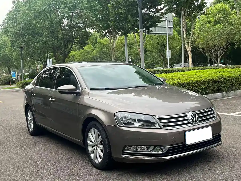 Volkswagen Magotan 2014