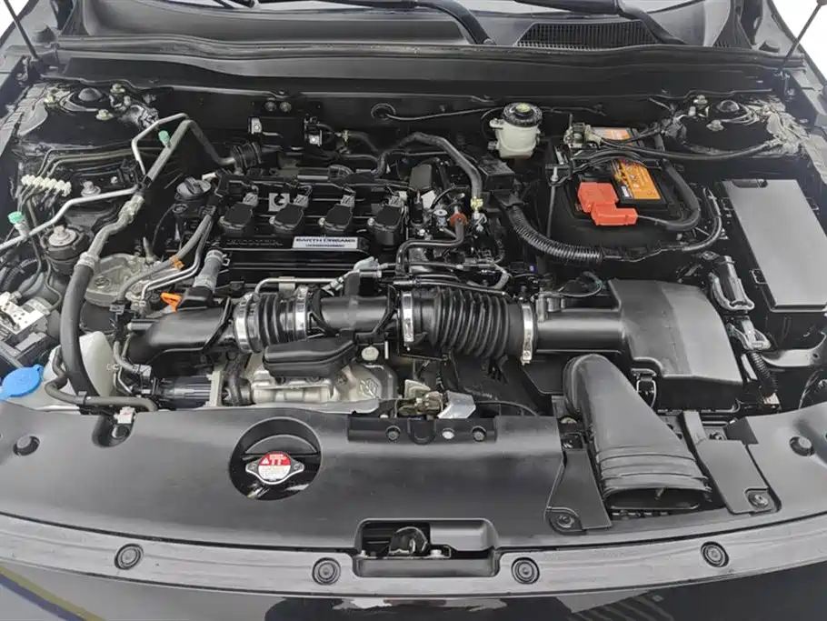 Honda Accord 2020 — фото 10