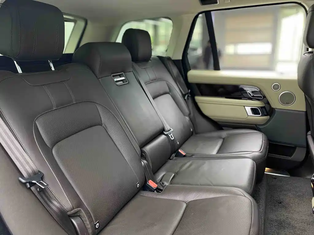 Land Rover Range Rover 2021 — фото 13