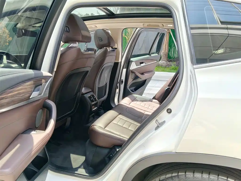 BMW X3 2021 — фото 10