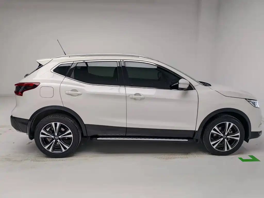 Nissan Qashqai 2023 — фото 7