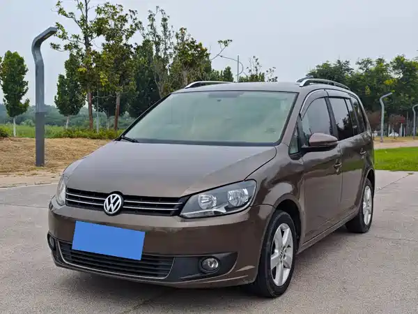 Volkswagen Touran 2014