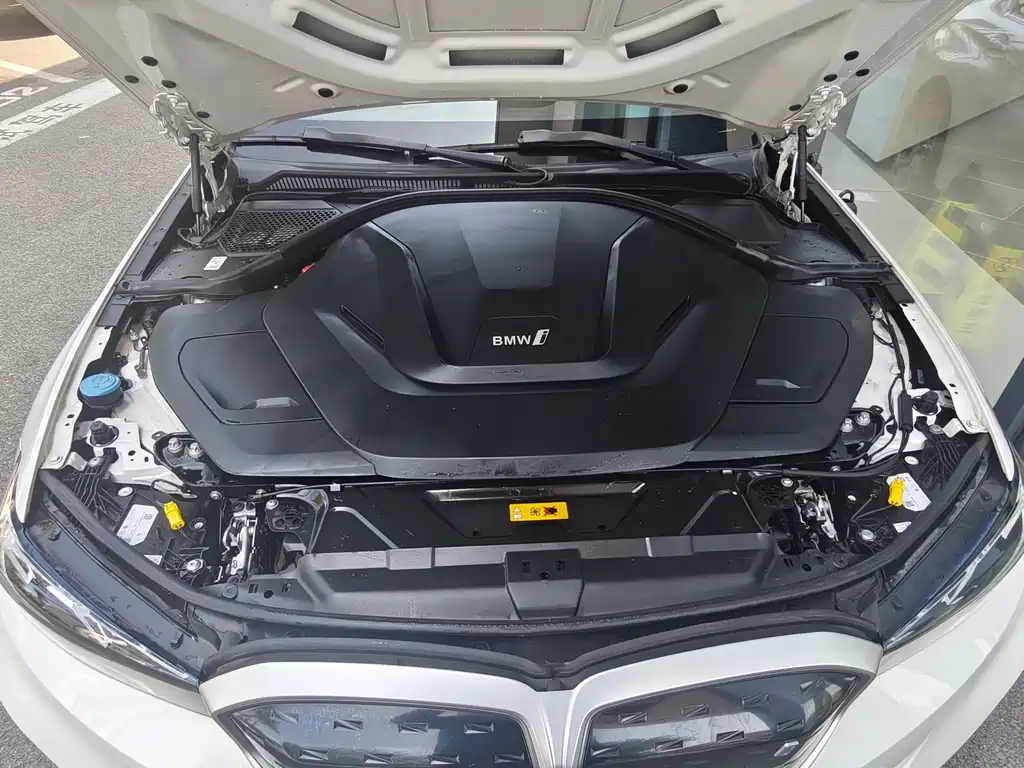 BMW i3 2022 — фото 12