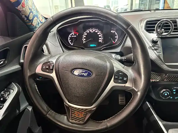Ford Escort 2018