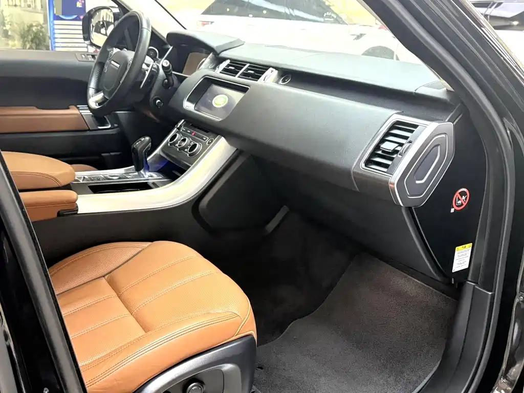 Land Rover Range Rover Sport 2017 — фото 4