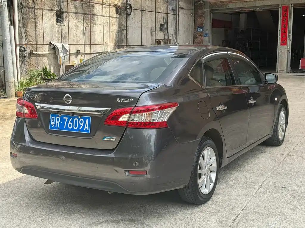 Nissan Sylphy 2014