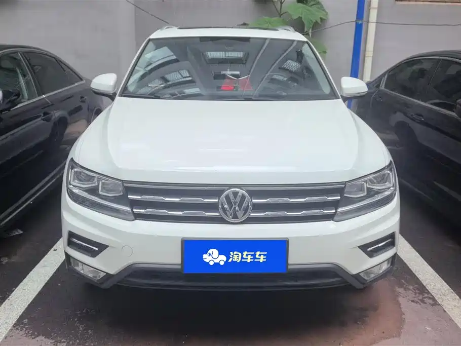 Volkswagen Tiguan L 2020 — фото 2