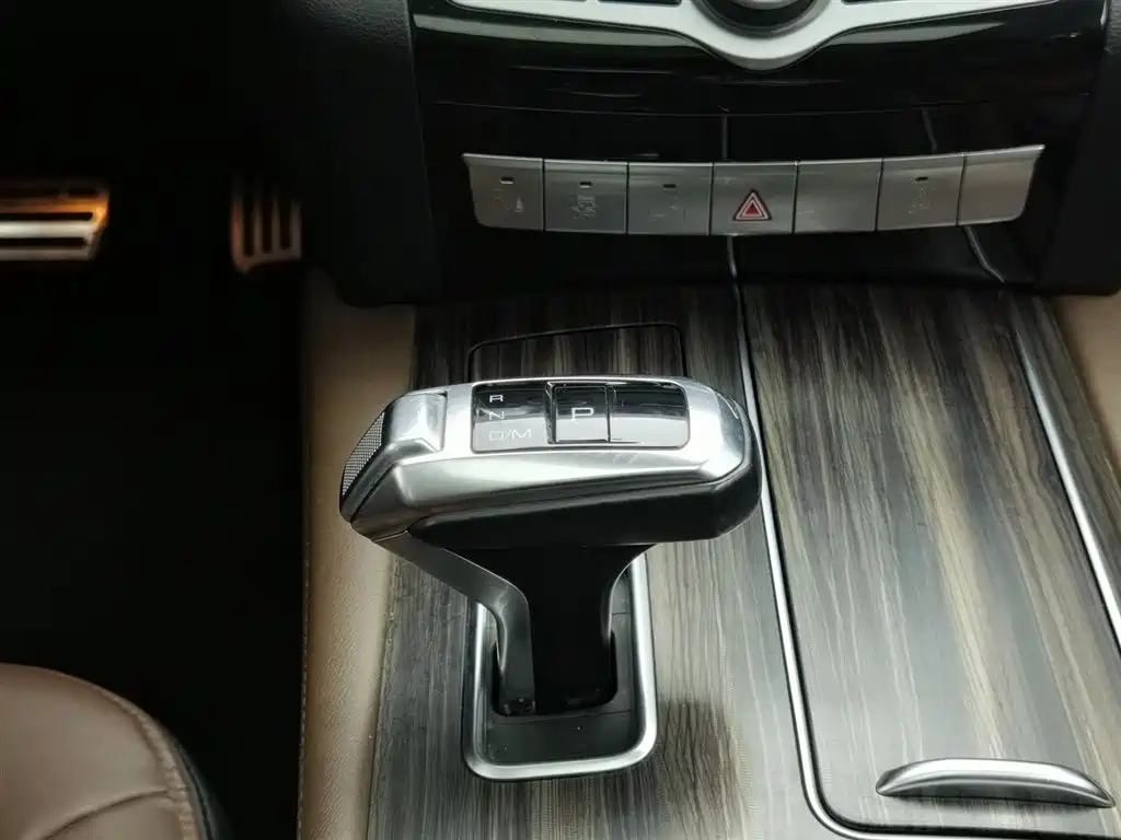 Haval H9 2018 — фото 13