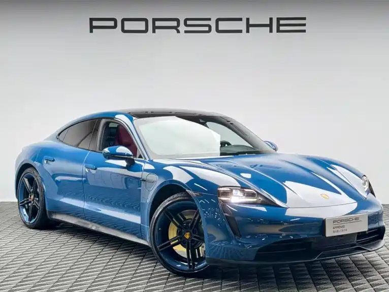 Porsche Taycan 2022 — фото 3