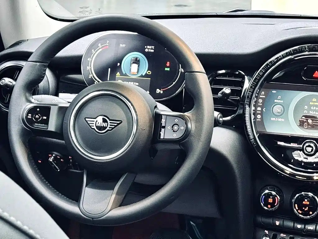 MINI Mini 2023
