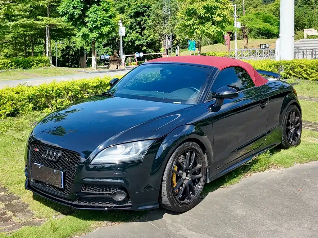 Audi TT 2013 — фото 15