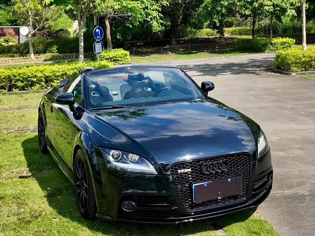 Audi TT 2013 — фото 25