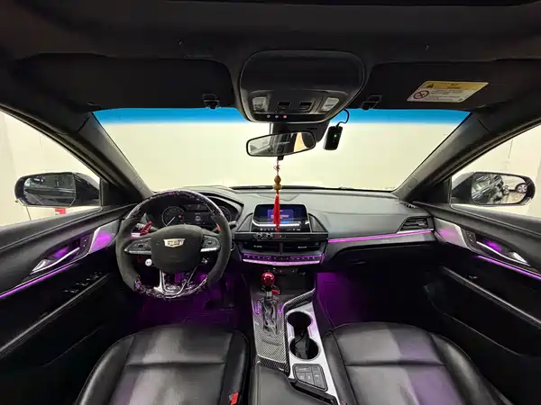 Cadillac CT4 2022
