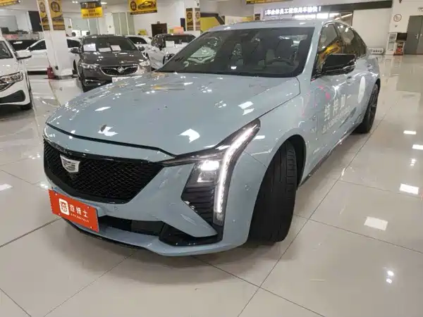 Cadillac CT5 2025