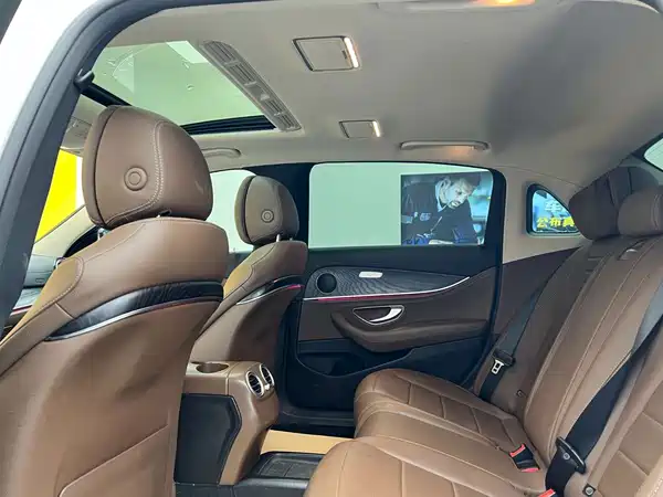 Mercedes-Benz E-Class 2019