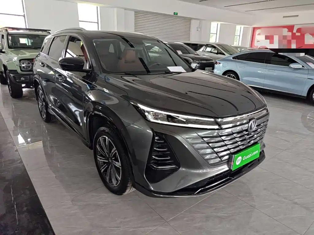 Changan CS75PLUS 2025 — фото 4