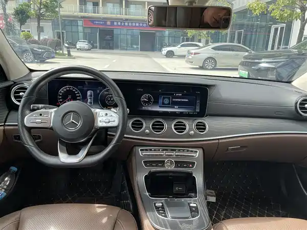 Mercedes-Benz E-Class 2020