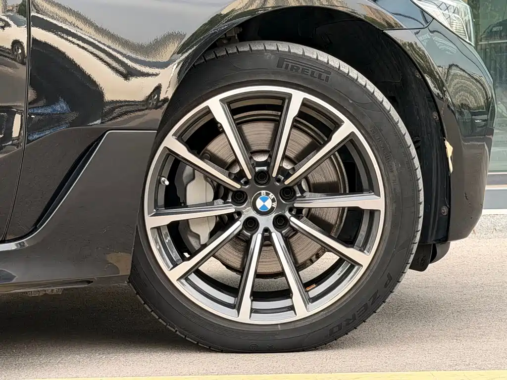 BMW 6 Series GT 2021 — фото 28