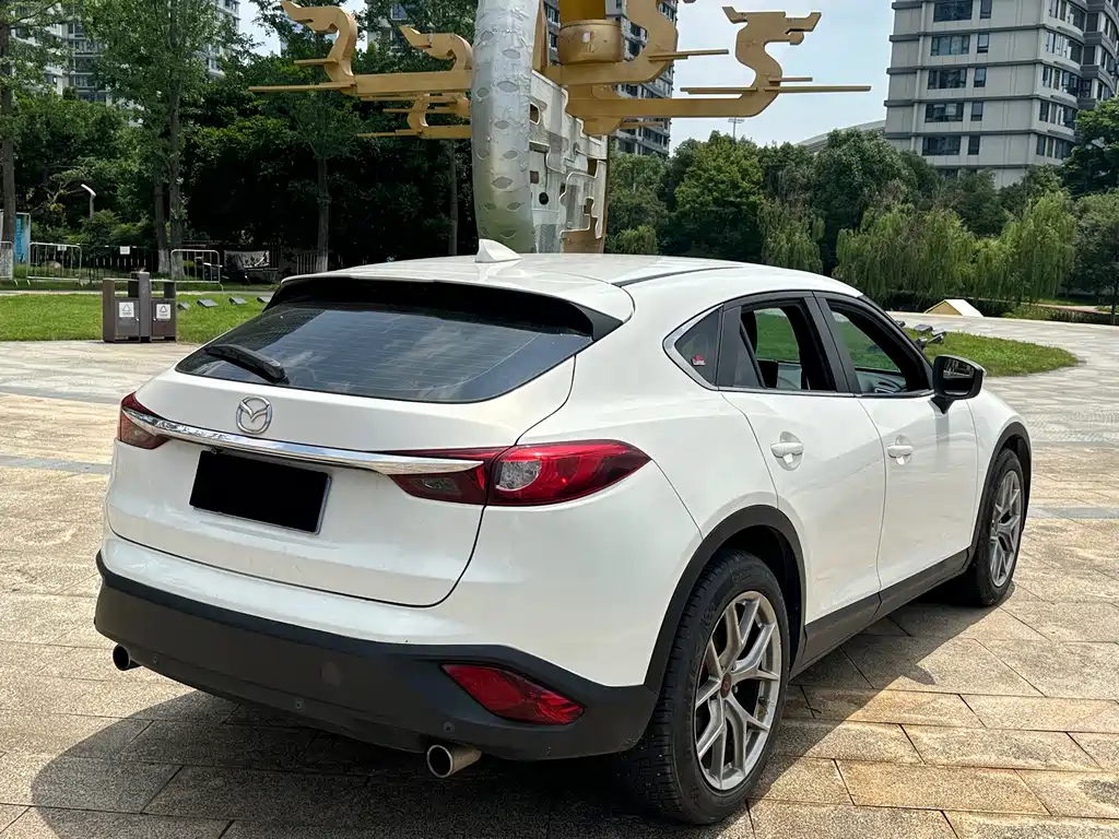 Mazda CX-4 2016