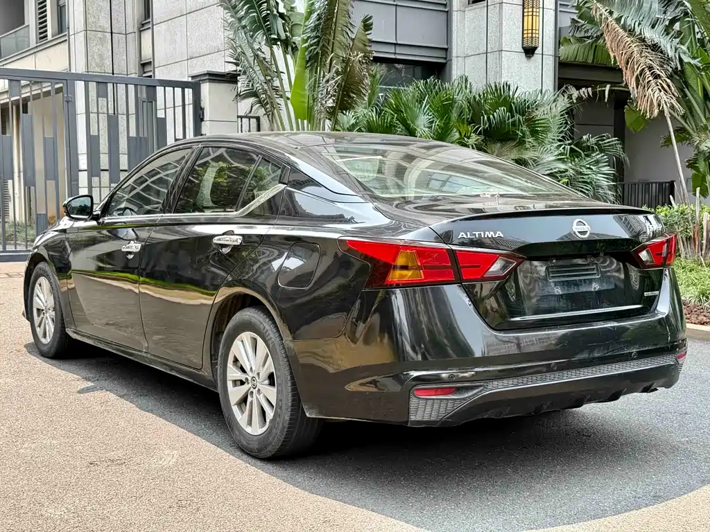 Nissan Teana 2021 — фото 16