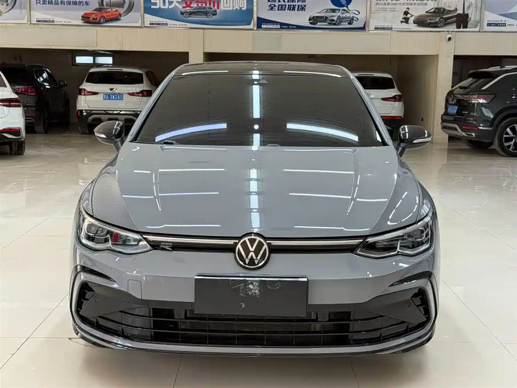 Volkswagen Golf 2022
