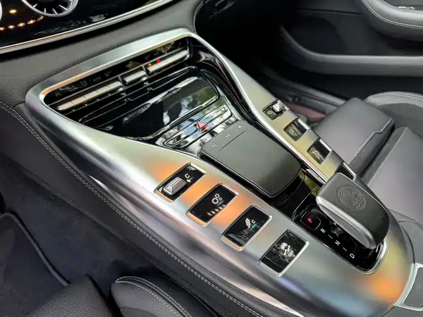 Mercedes-Benz AMG GT 2021