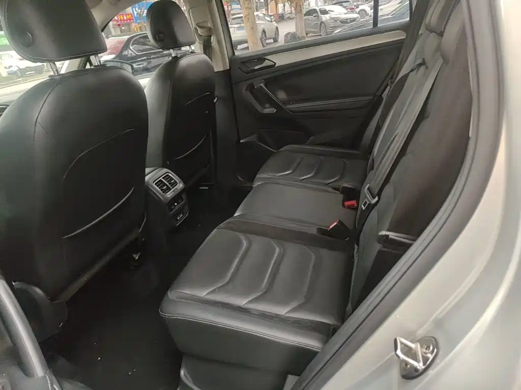 Volkswagen Tiguan L 2017 — фото 17