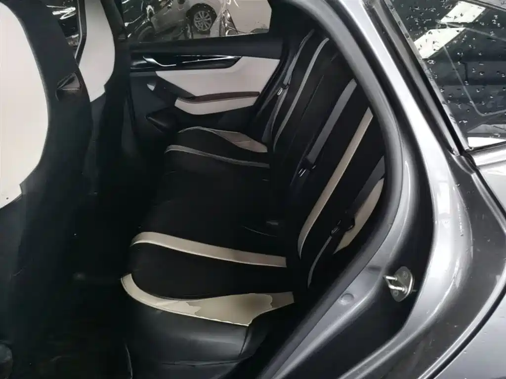 BYD Qin PLUS 2023 — фото 13